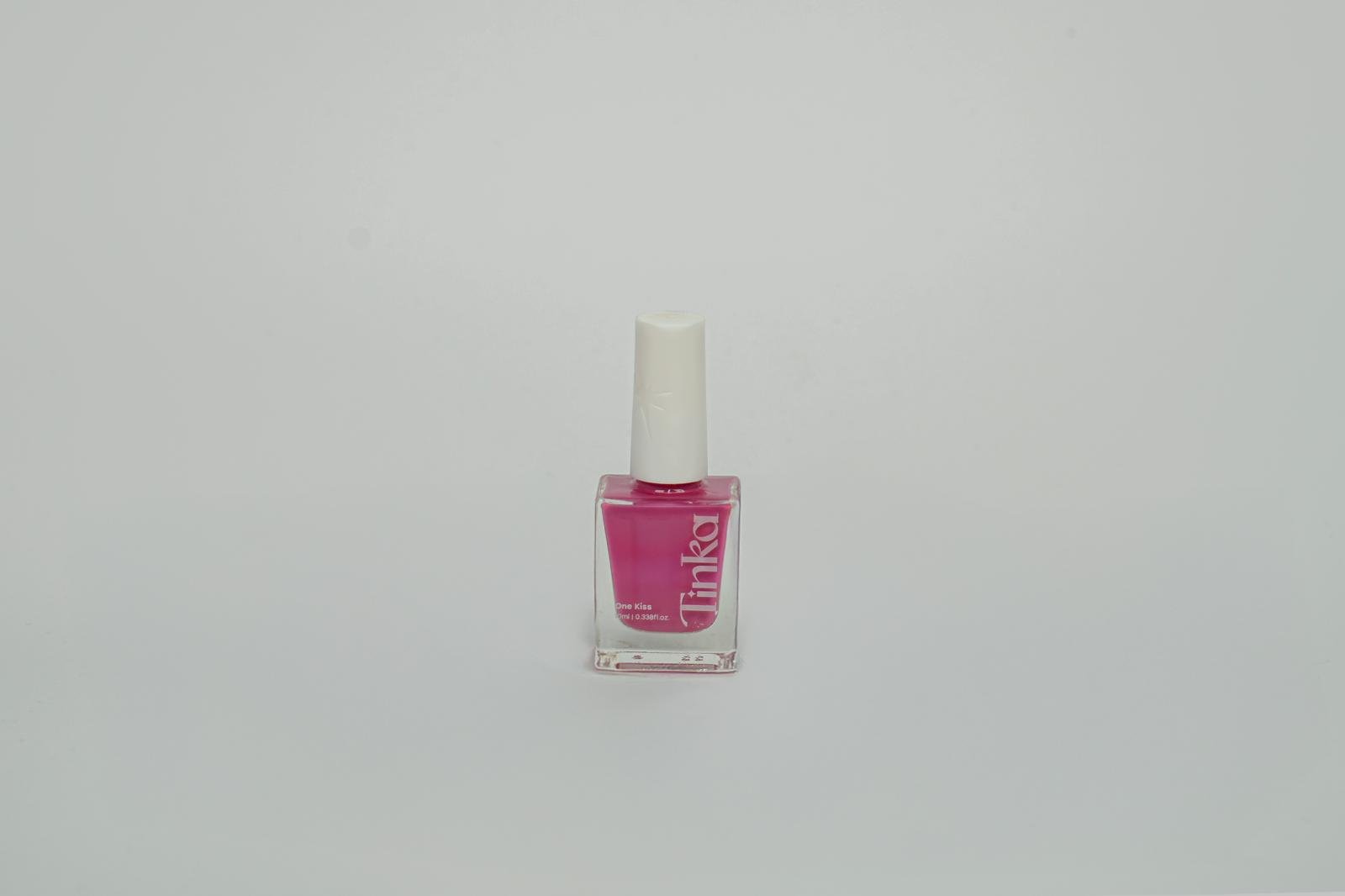 One Kiss Nail Polish