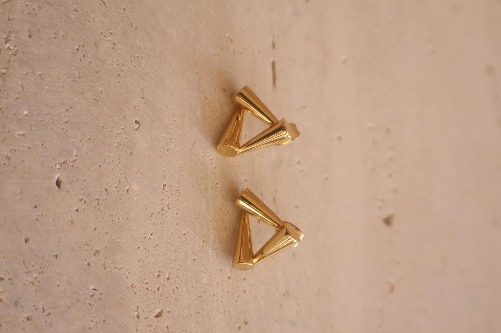 Triangle